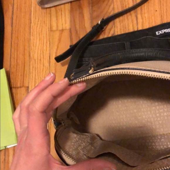 Kate Spade Cream & Black Tote - Picture 3 of 3